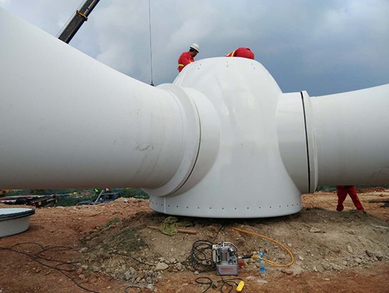 德勁液壓工具用于煙臺某風(fēng)電場電機(jī)安裝