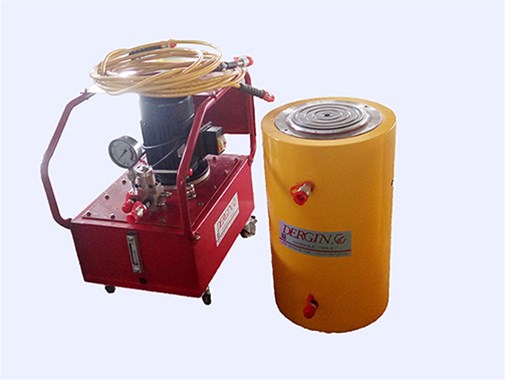 一般我們所使用的液壓千斤頂使用注意事項(xiàng)有哪些?